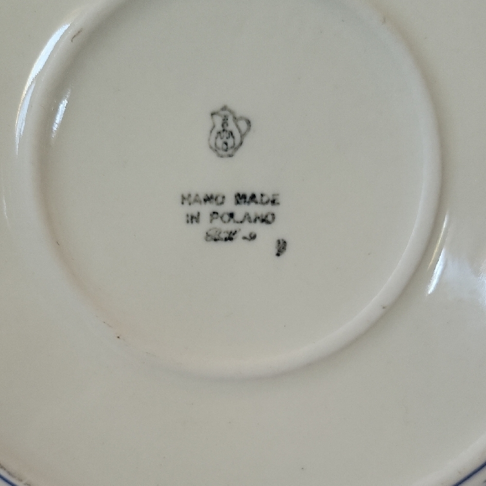 Polish Pottery Floral Blue and Cream Ceramic Bowl With Strawberries - Picture 5 of 13